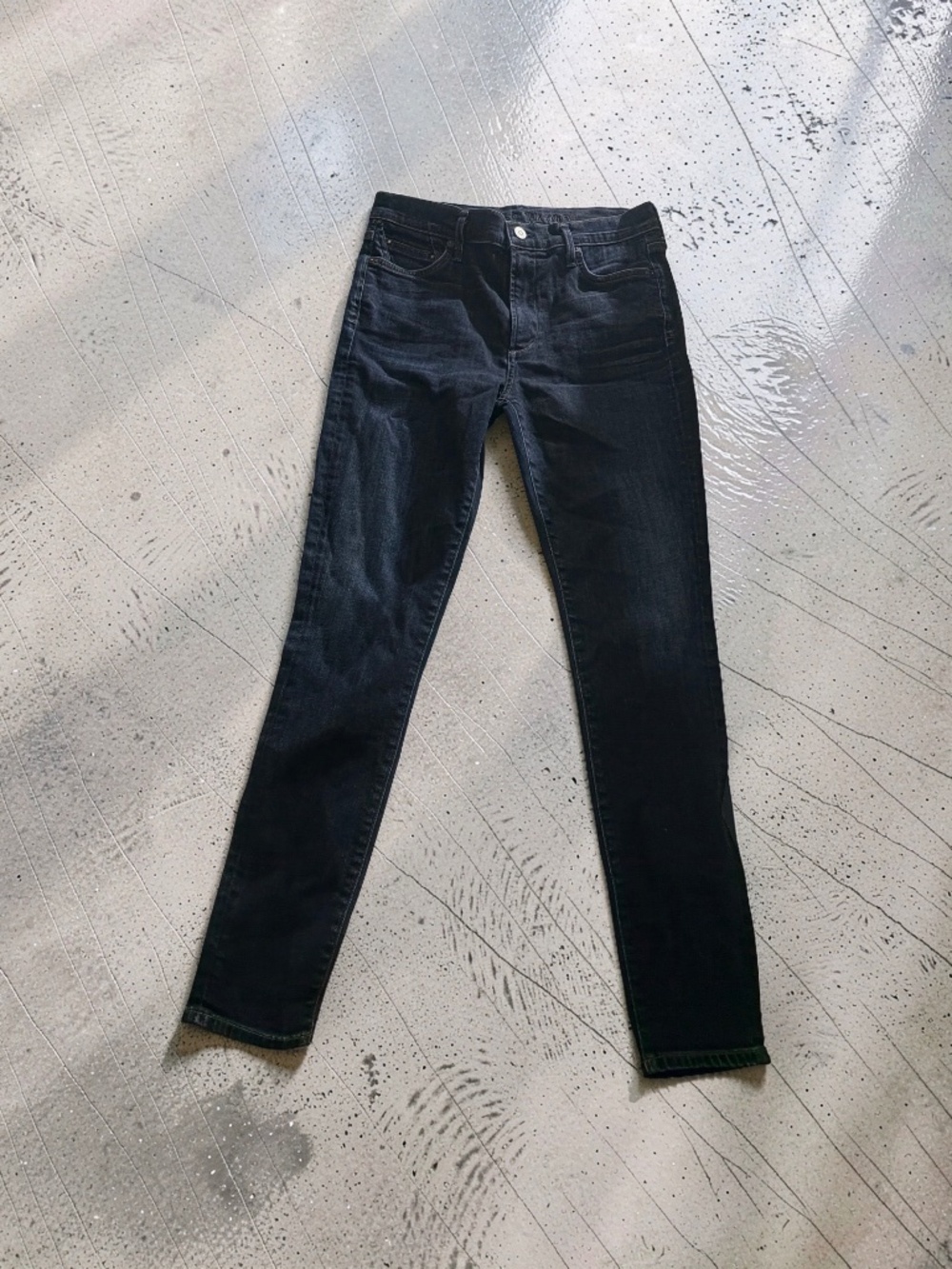 NWOT Citizens of Humanity Skinny Jeans Size 30 Dark Wash
